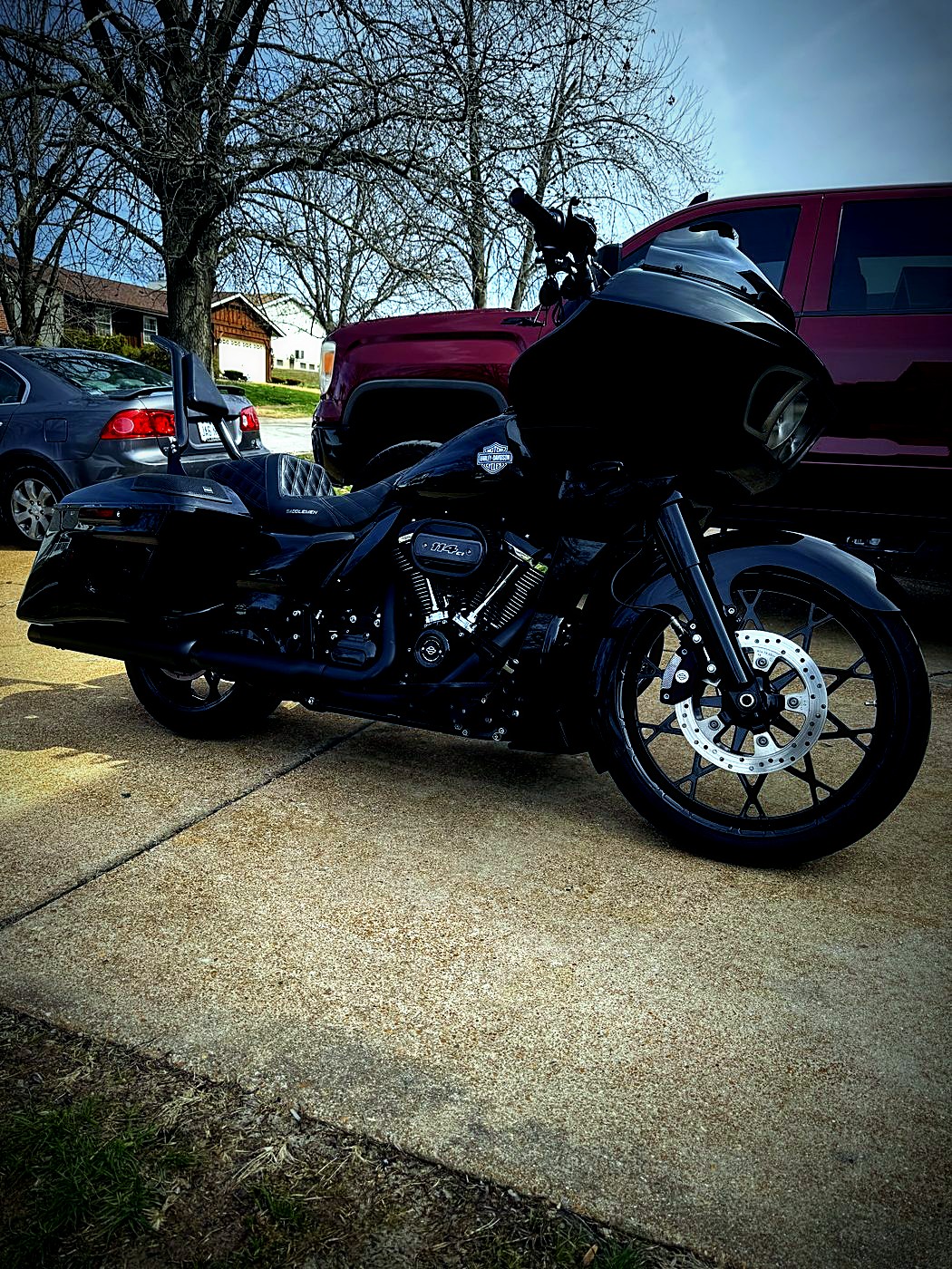 Black Road Glide side profile